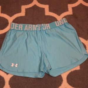 Under Armour Loose Shorts